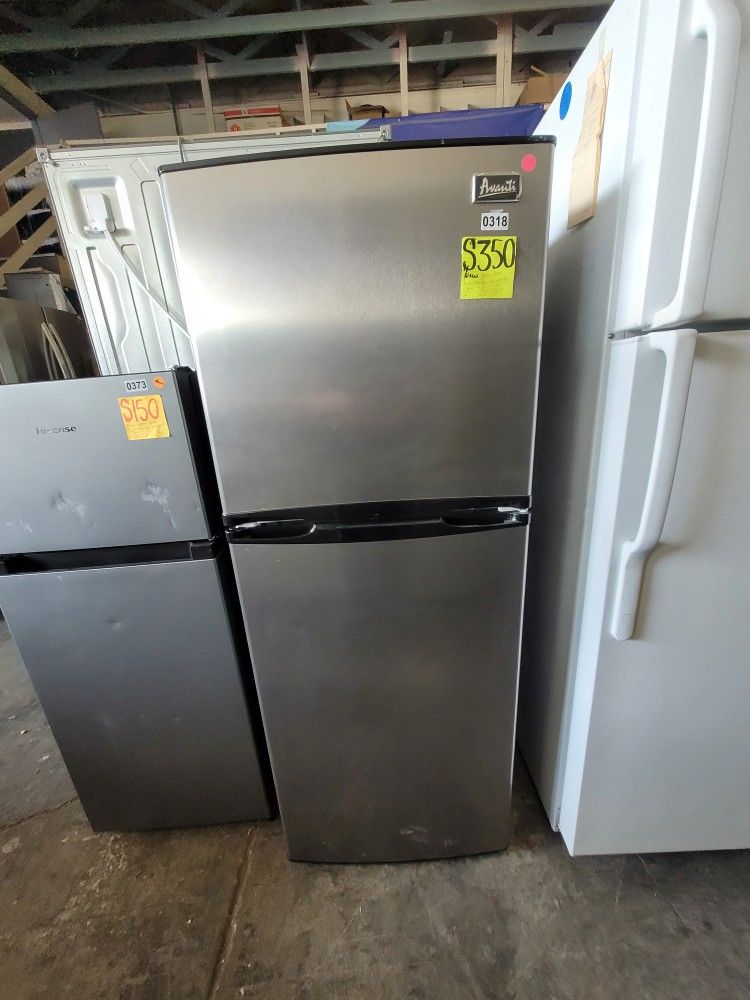 Refrigerator Avanti