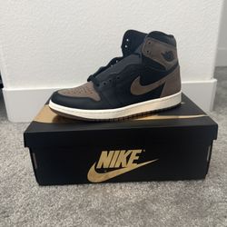 Air Jordan 1 Retro High 