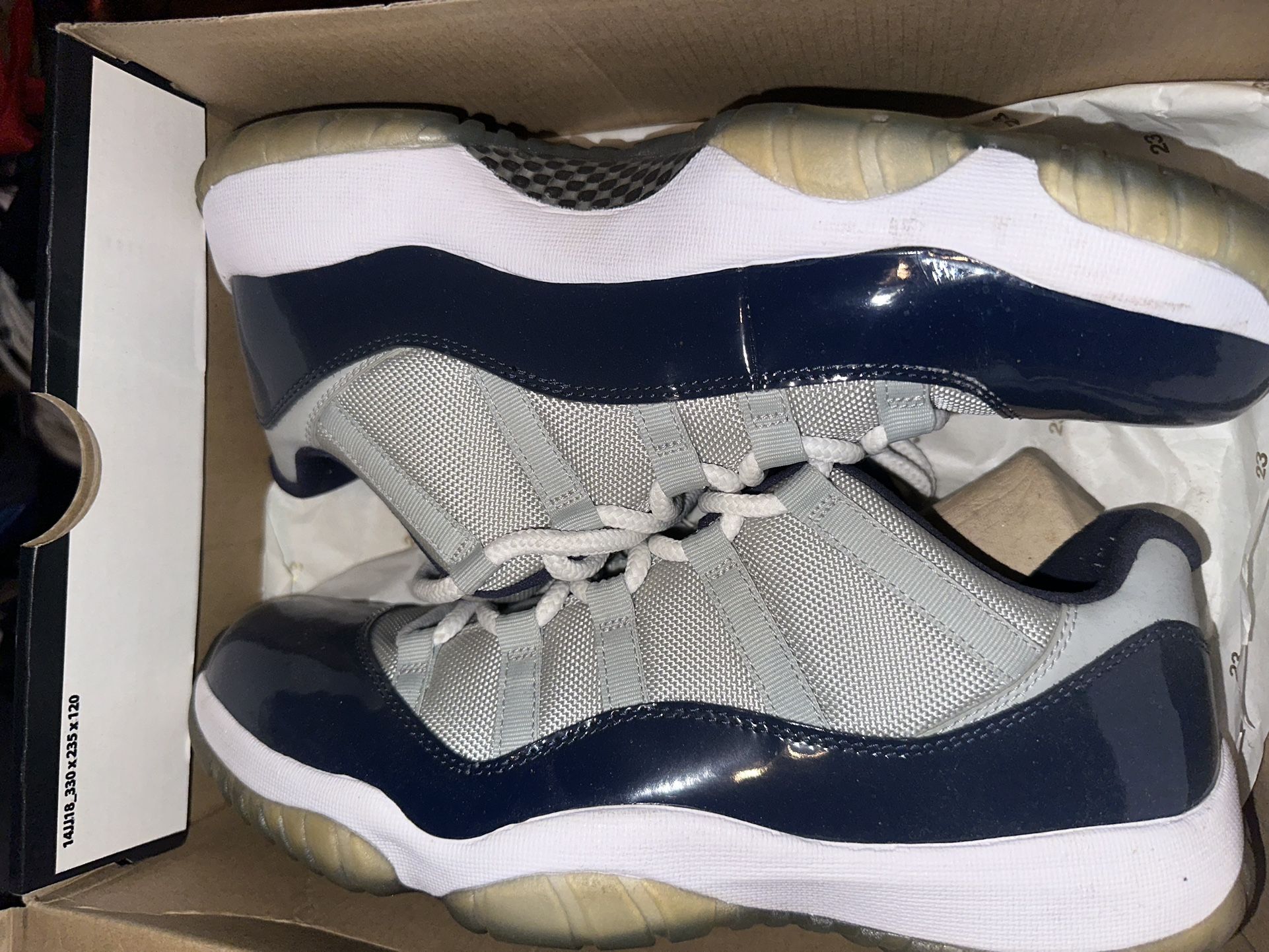 Jordan Retro 11s Low Georgetown 