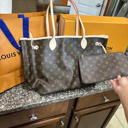 LV Louis Vuitton Purse for Sale in Bvl FL OfferUp