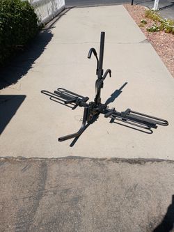 Curt 2 Bike Locking Rack