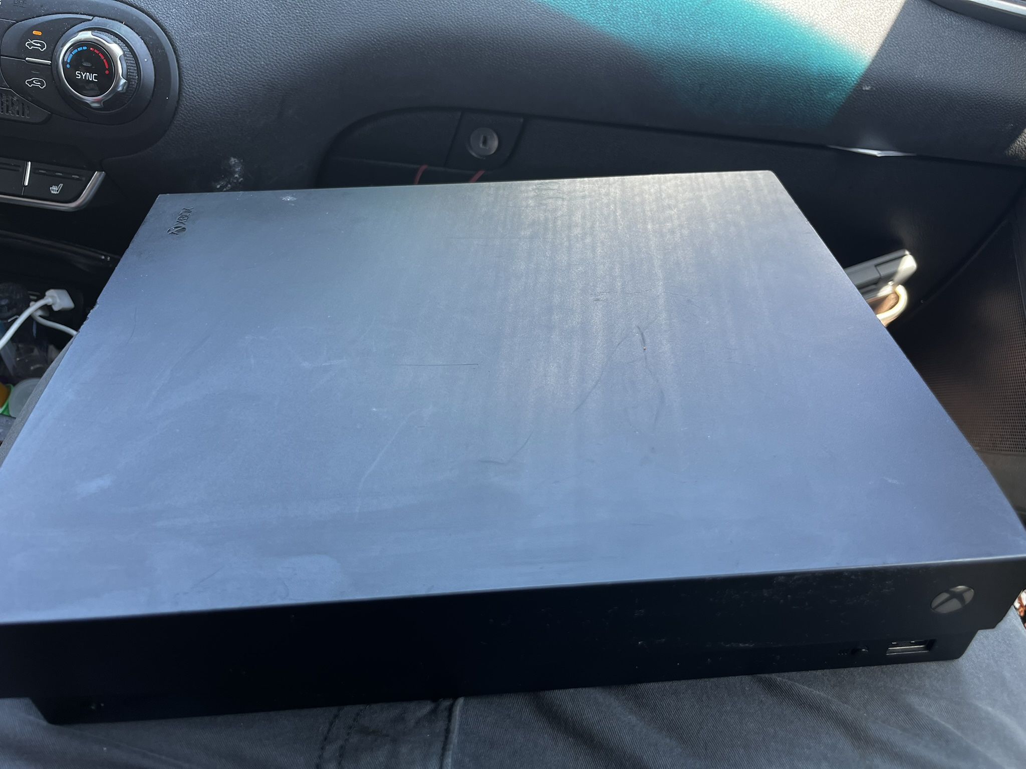 Xbox One X