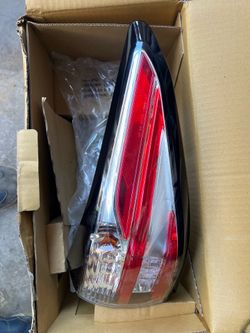 CAPA CERTIFIED Right tail light assembly outer nissan murano 2015 to 2016