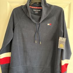 2 Women’s New Famous Brand Sweaters 