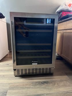 Wine Cooler-Aaobosi 46 Bottles Dual Zone LIKE NEW