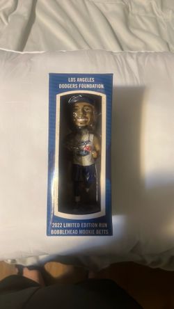 2022 bobble head mookie betts