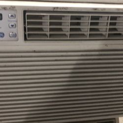 12200 Very strong super cold AC