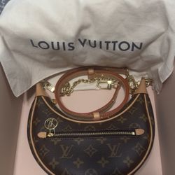 Louis Vuitton Loop Bag 