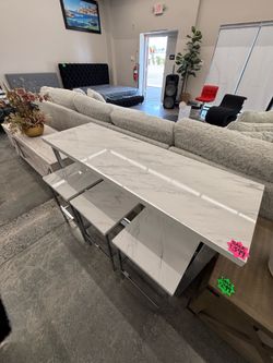 TABLE SET