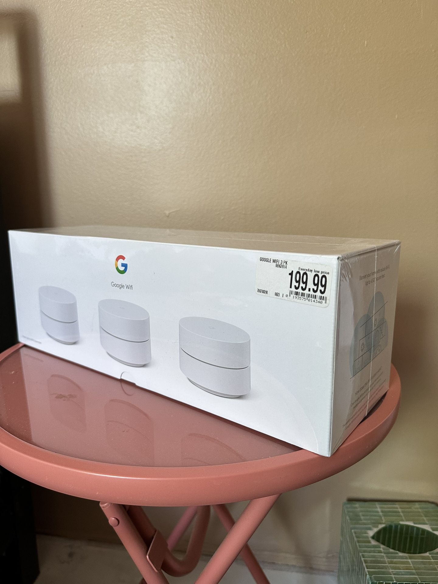 Nest WiFi Router and 2 Points 