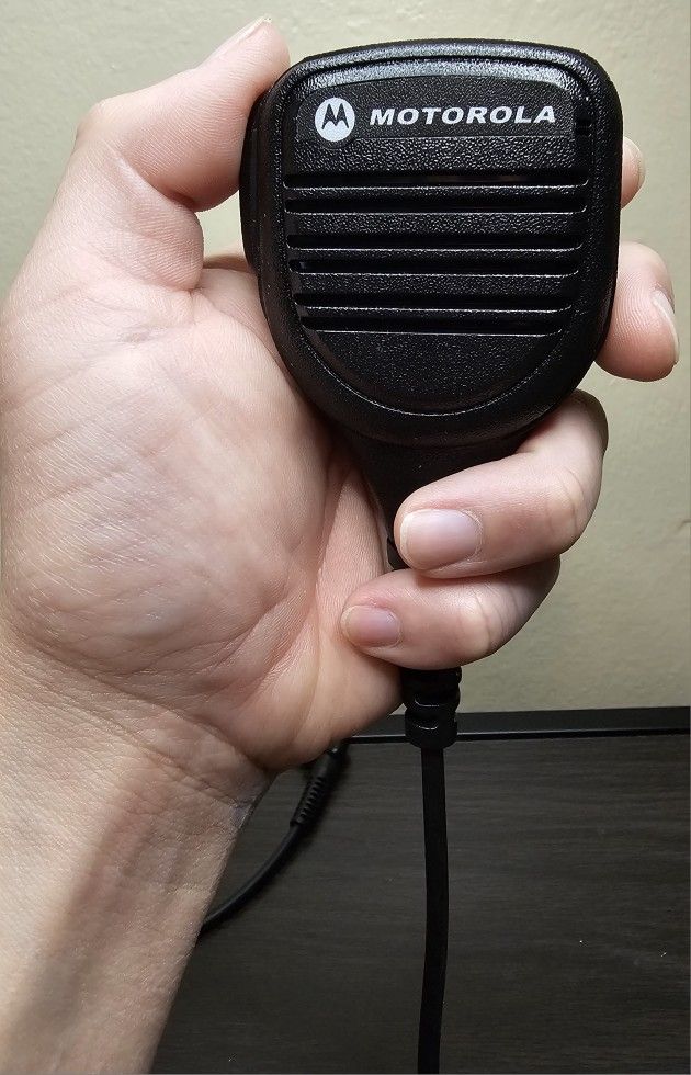 Motorola PMMN4013A Remote Speaker Microphone