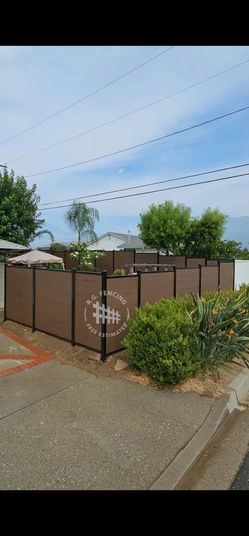 Vinyl fence