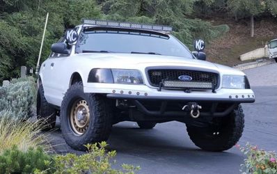Crown Vic Lift Kit