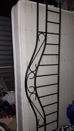 Double twin bed with matress