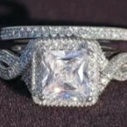 Beautiful Sterling Silver Wedding Rings Size 9