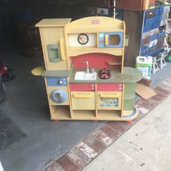 Kids Wooden Kitchen  little Tikes