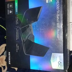 Netgear RAXE500 Tri-band 6e Wifi Router 