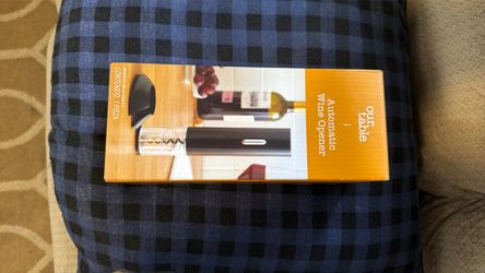 Our Table Automatic Wine Opener