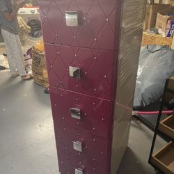 5-Layer Dresser With Wheels 