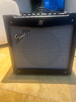 Fender Mustang II