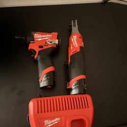 Milwaukee M12 Fuel Kit 