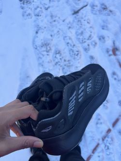 Adidas Yeezy 700 V3 Black Dark Glow