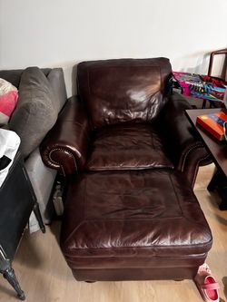 Home furniture (leather couches)