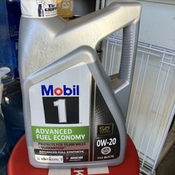 Mobil 1 5 Quart Motor Oil