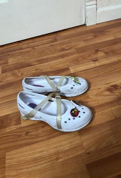 Girls shoes size 2