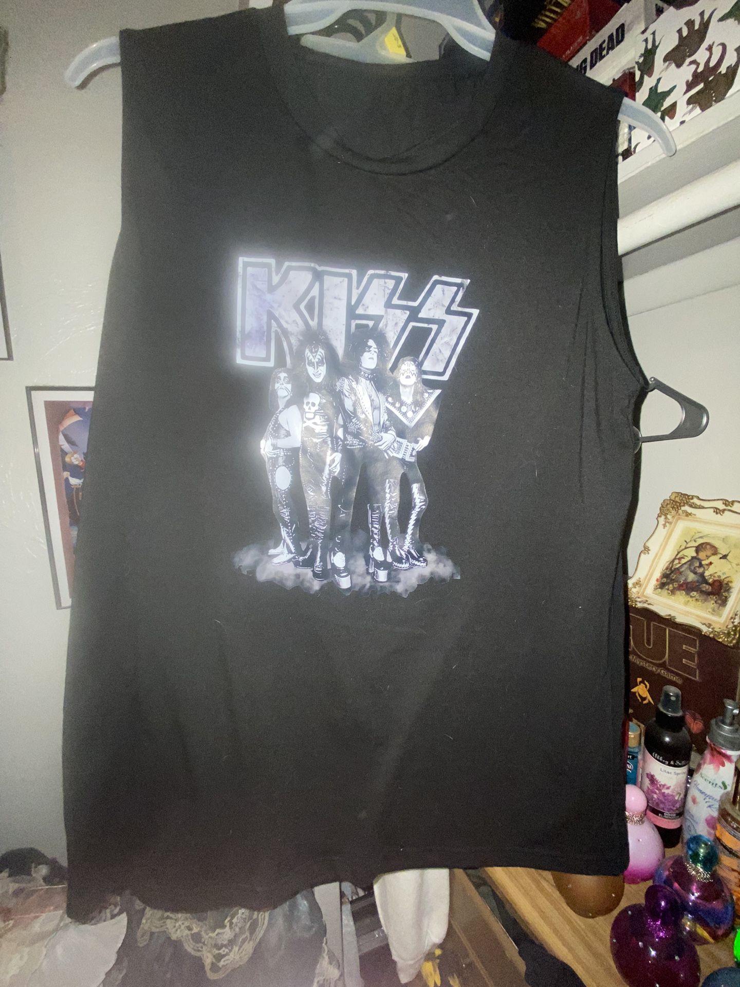 Kiss Tank Top
