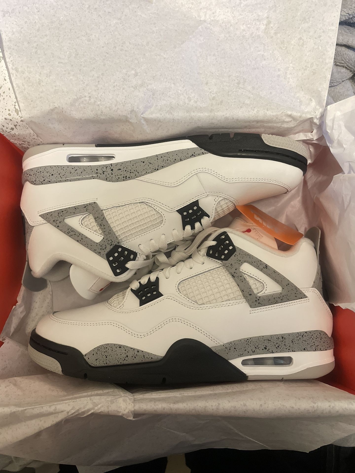 Air Jordan 4 Retro White Cement