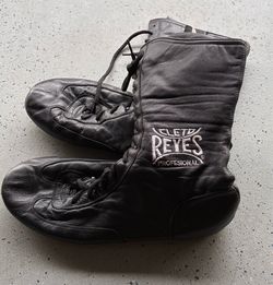 Cleto Reyes Professional Black Leather Boxing Boots - Size 12