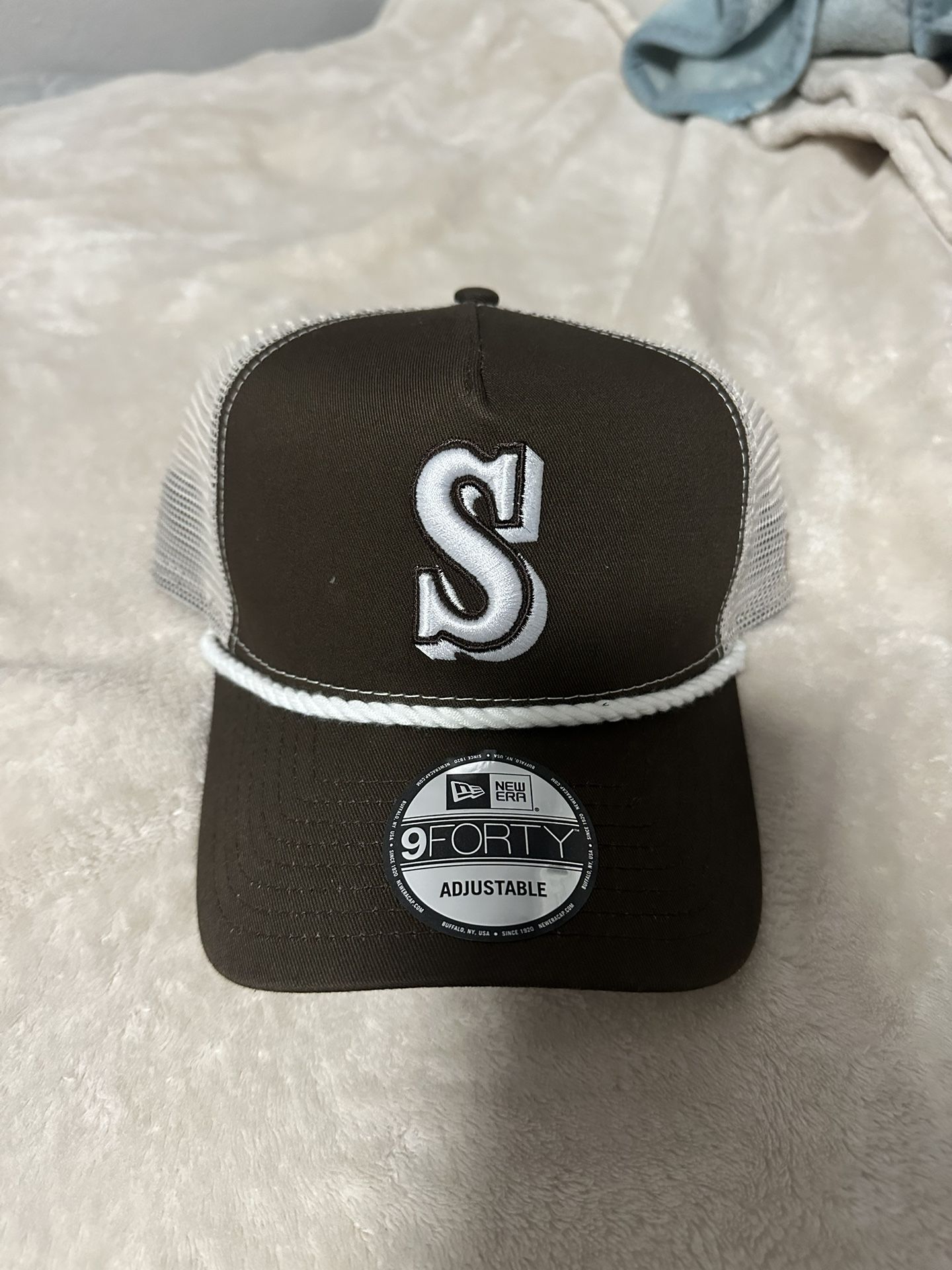 New Era Seattle Mariners 9FORTY A-Frame Trucker Rope Cap