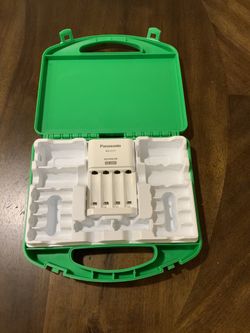 Eneloop Case with Charger (No Batteries)