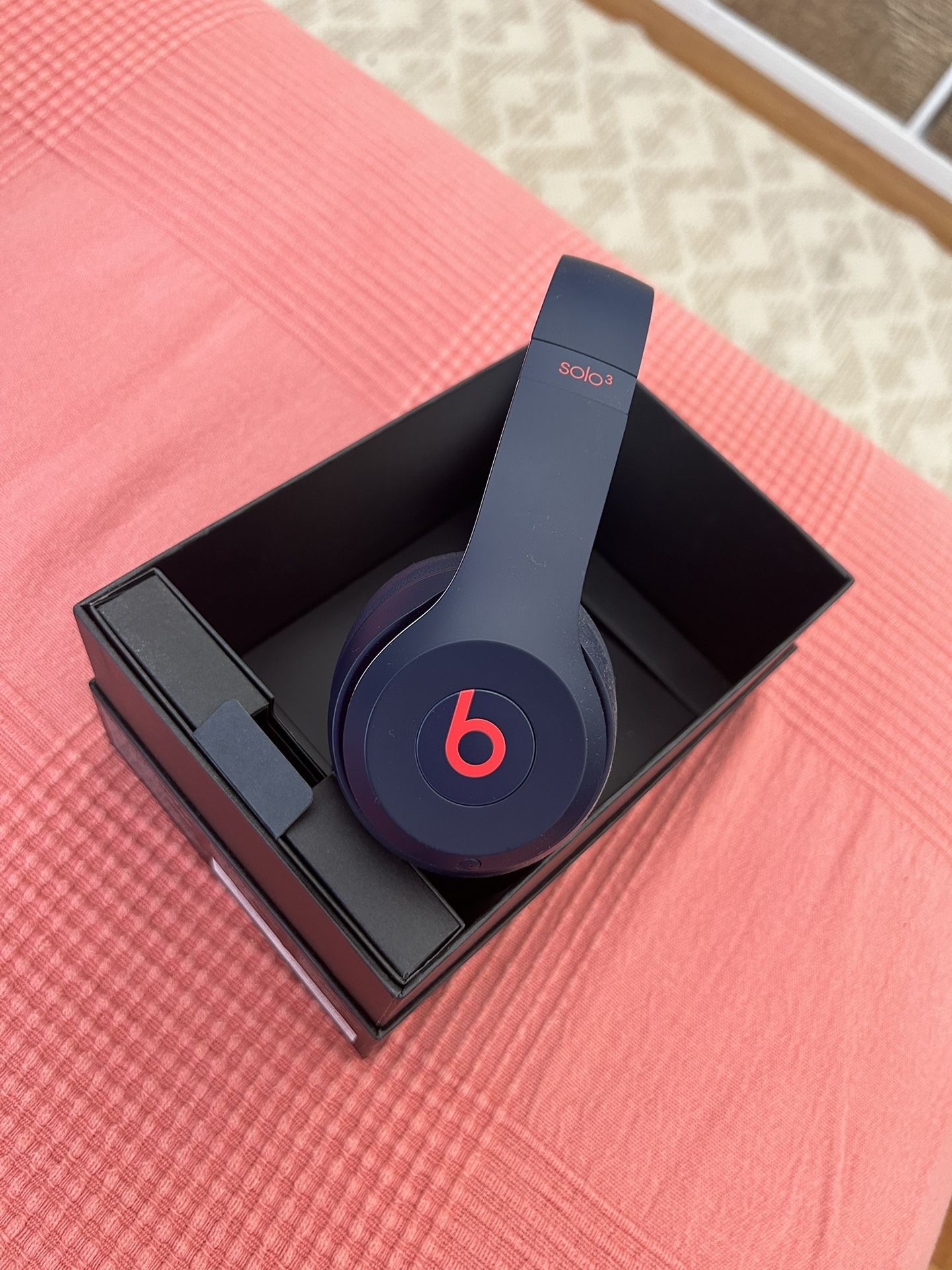 Beats Solo 3 Wireless Headphones