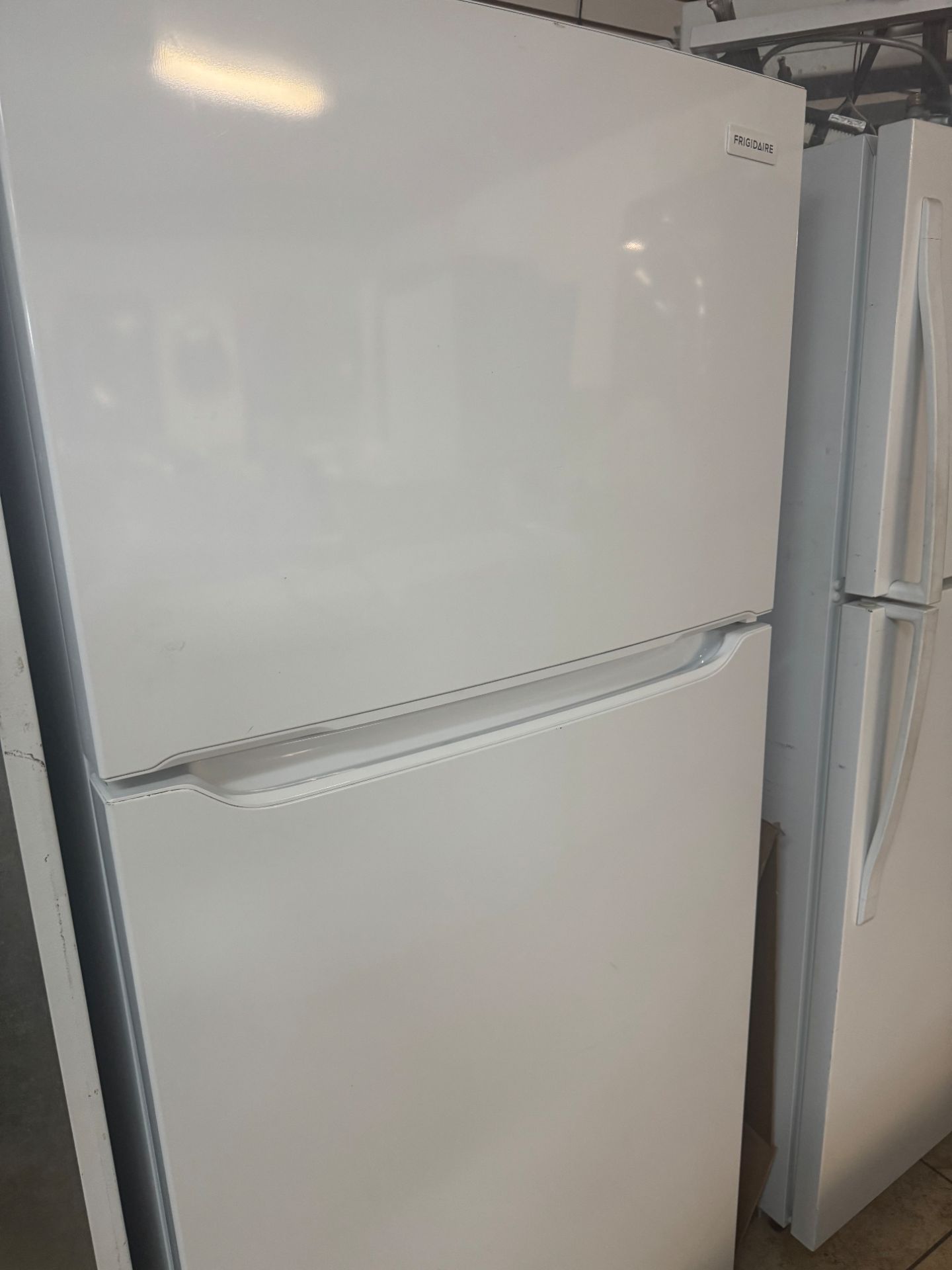 Frigidaire refrigerator works great