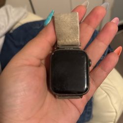 Apple Watch SE