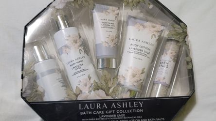 Laura Ashley Bath Care Gift Collection. Lavender Sage