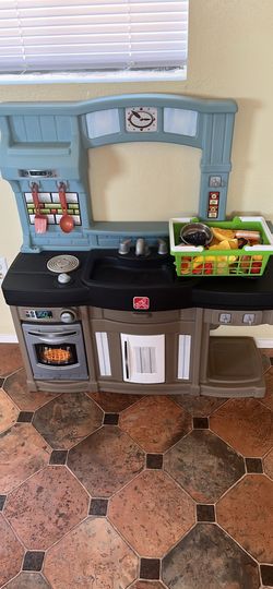 2Step Toddler Play Kitchen