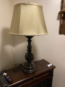 2 Matching Lamps