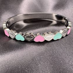 Stainless Steel Connected Heart Bracelet 