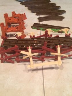 Thomas and friends shake shake bridge