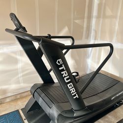 Tru Grit Grit Runner Curved Manual Treadmill