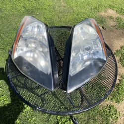03-05 Nisan 350z headlights
