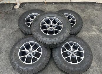5ea- 18" Jeep Wrangler Rubicon Gladiator OEM Sahara Wheels Nitto Grappler Tires 280D