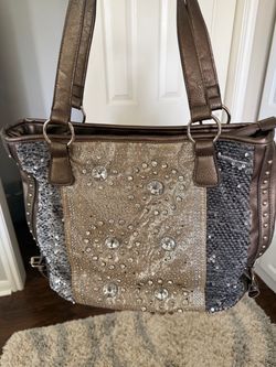 New Studded Tote bag