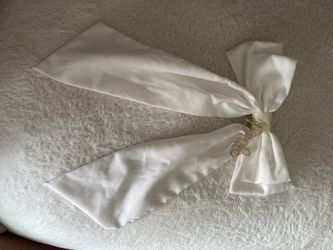 Ivory Hair Bow- Gold “Bride”