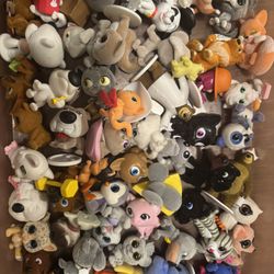 Small animals toys