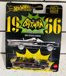 Hot Wheels Premium Pop Culture 1966 Batman TV Series Batmobile (JBL83)