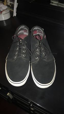 Vans Black Suede sz10